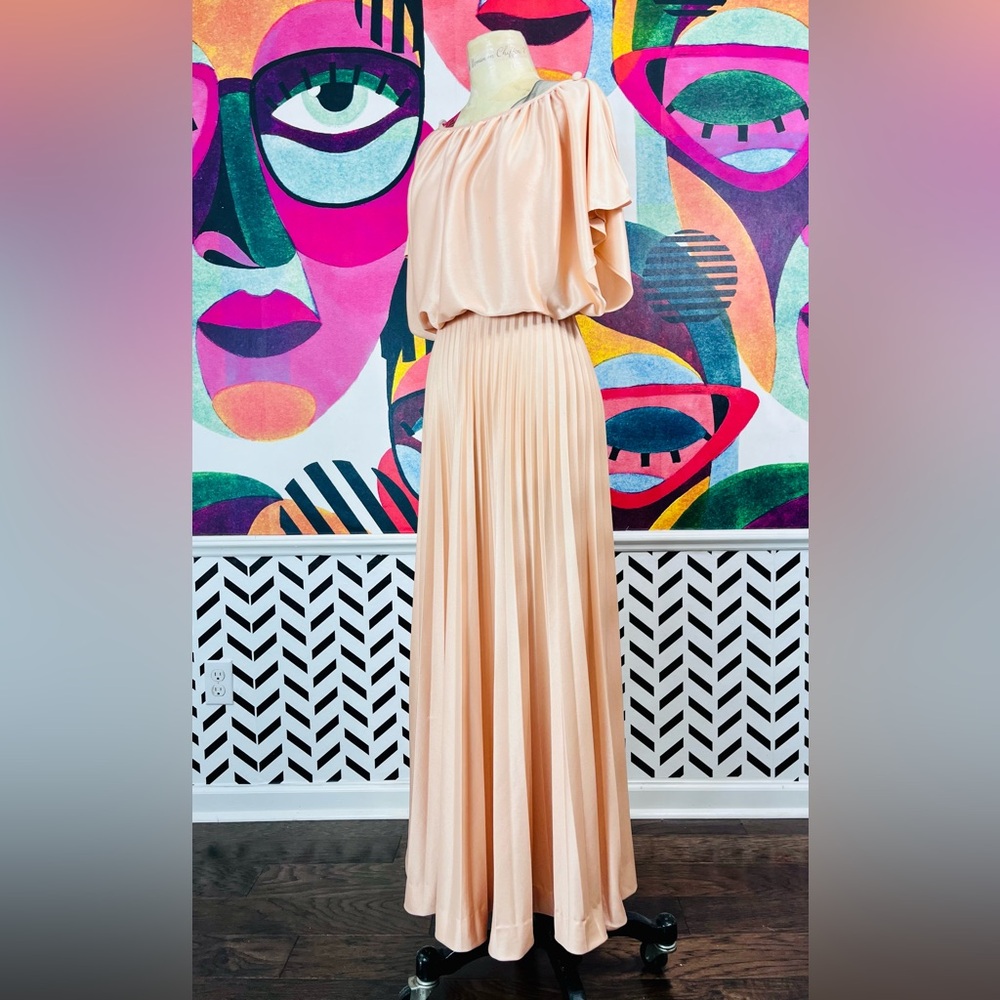 VTG 1970s Peach Maxi Dress - Picture 5 of 7